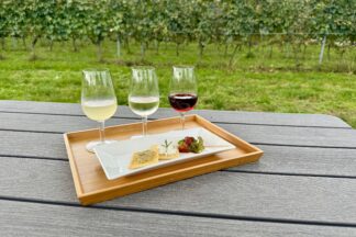 秋保ワイナリーのワイン3種飲み比べとおつまみのセット